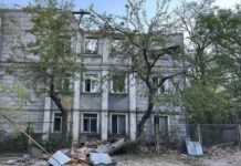 В Одессе демонируют разрушенные в результате российских атак дома: какие именно