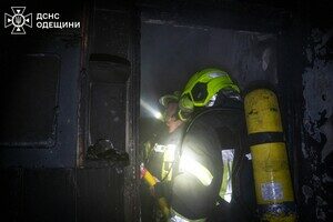 В Одессе горел жилой дом: погиб человек В Одессе горел жилой дом: погиб человек