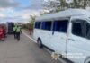 На трассе Киев – Одесса возле села Хоминка перевернулся микроавтобус: движение затруднено, пострадали люди